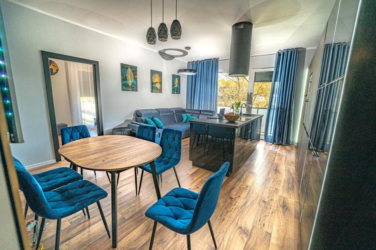 Apartament W Cieplicach Double Relax Jelenia Gora Exterior photo